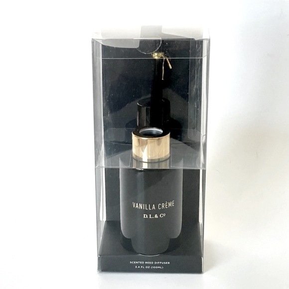D.L. & Co. Vanilla Creme Scented Reed Diffuser - Picture 1 of 2